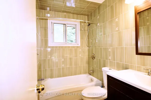 Additional image 9 of 52 Greendowns Dr