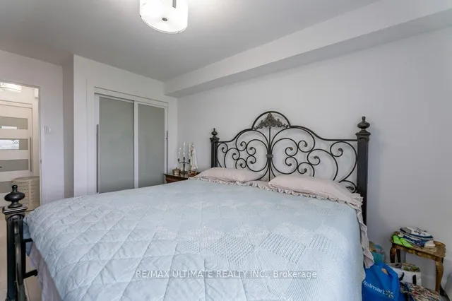 Additional image 18 of 541 Blackthorn Ave Unit 1202