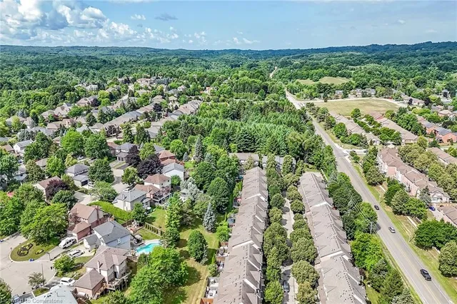 Additional image 47 of 26 Moss Blvd Unit 24