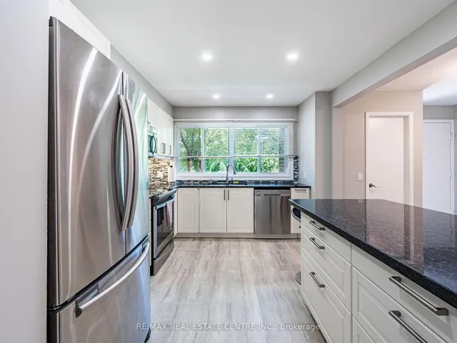 Additional image 8 of 306 Torresdale Ave