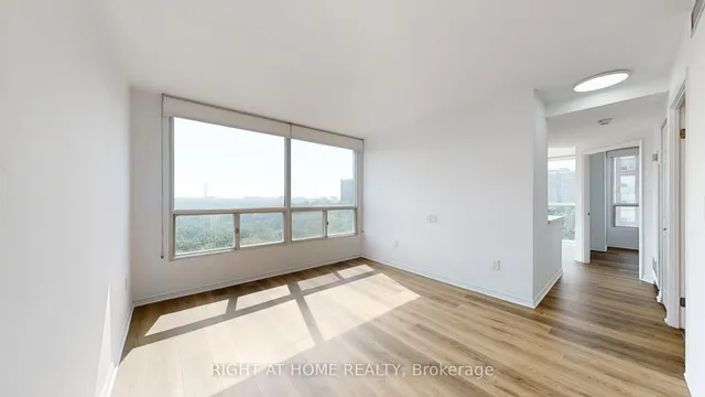 Additional image 5 of 7 Concorde Pl Unit 904