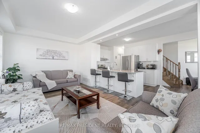 Additional image 16 of 581 Edenbrook Hill Dr