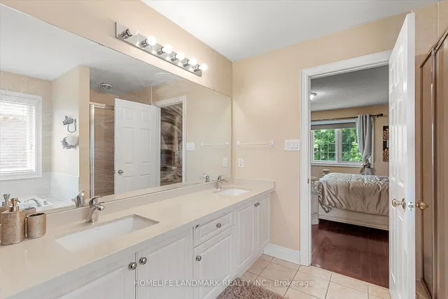 Additional image 23 of 3 Xavier Crt