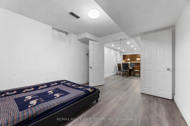 Additional image 43 of 82 Flowertown Ave