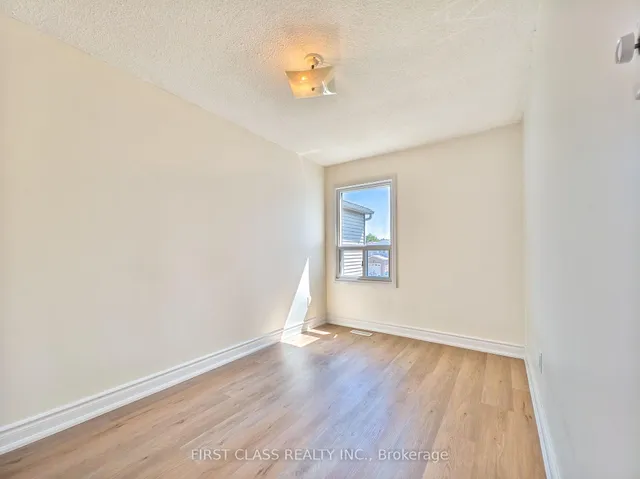 Additional image 23 of 25 Overlord Cres