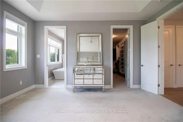 Additional image 25 of 19 SECINARO Ave