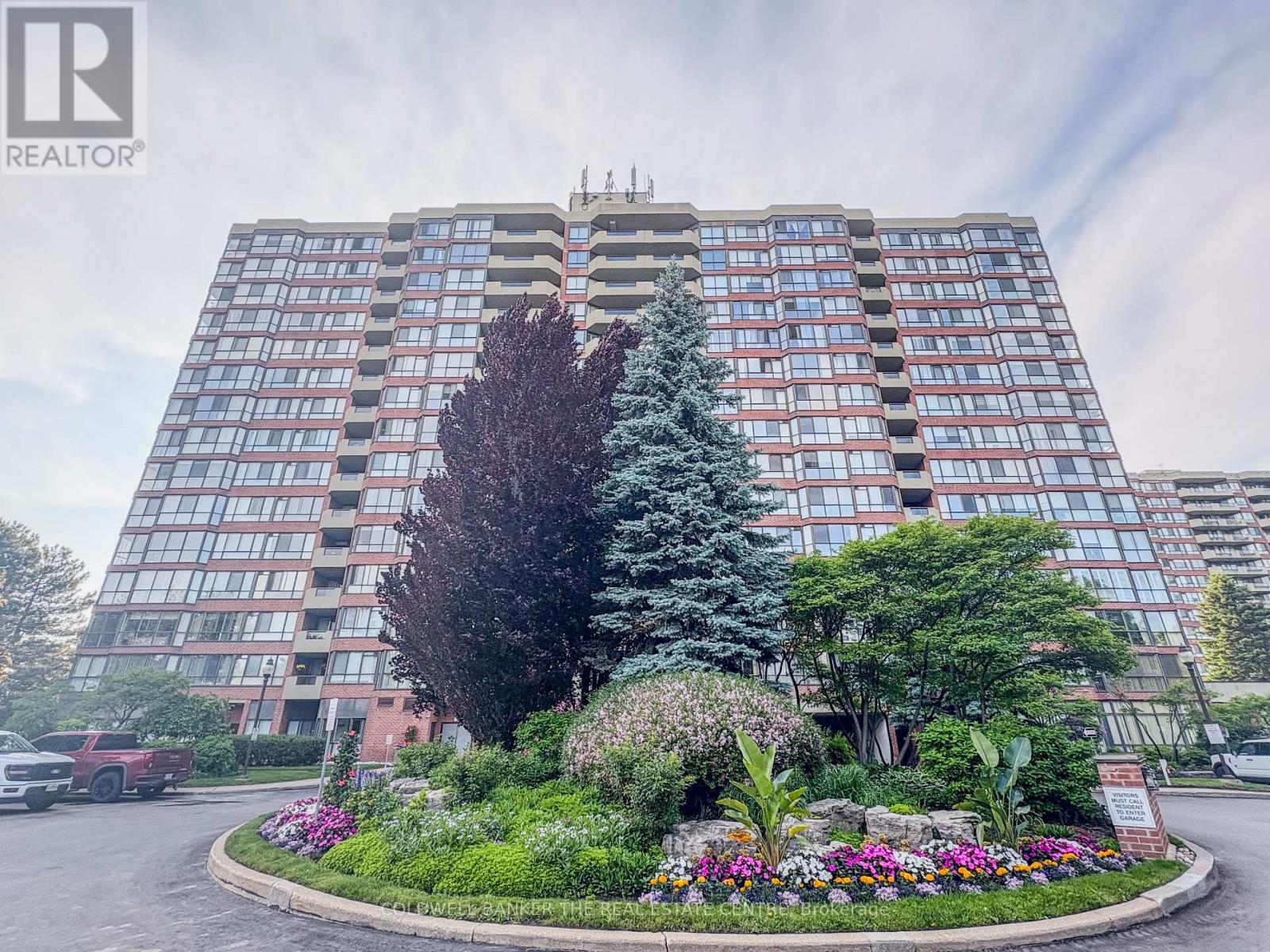 Property image for 307 - 100 OBSERVATORY LANE|Richmond Hill (Observatory), Ontario L4C1T4