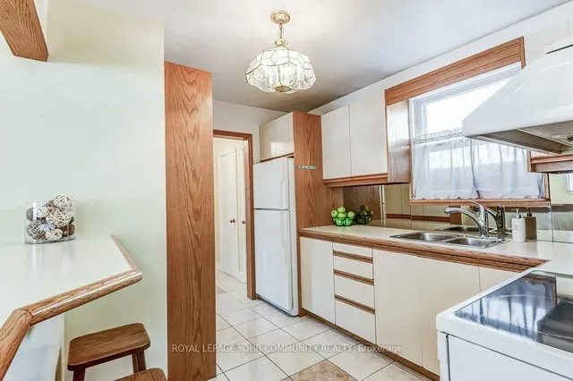 Additional image 11 of 17 Dyson Blvd