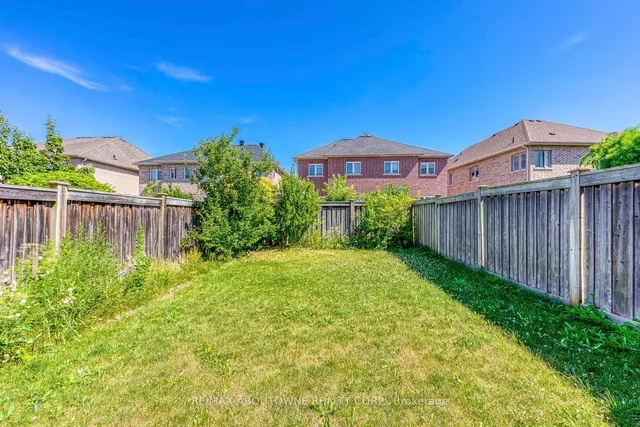 Additional image 31 of 1254 Craigleith Rd