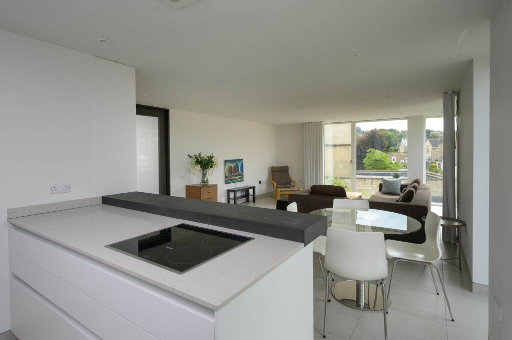 Additional image 7 of Upper Oldfield Park