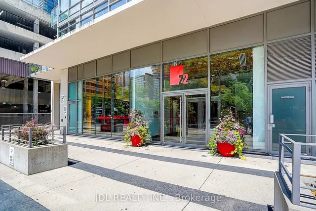 Additional image 4 of 22 Wellesley St Unit 2105