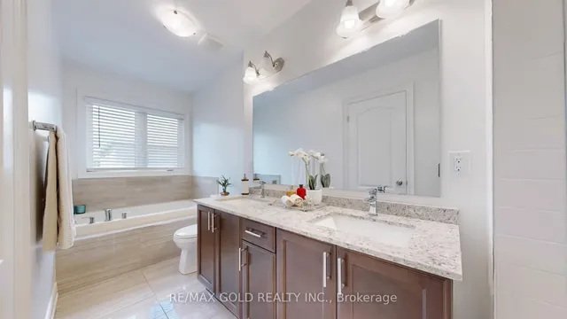 Additional image 37 of 469 Izumi Gate