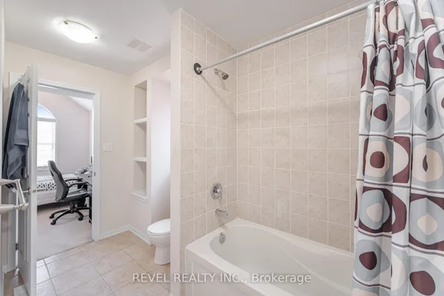 Additional image 23 of 486 Pringle Ave