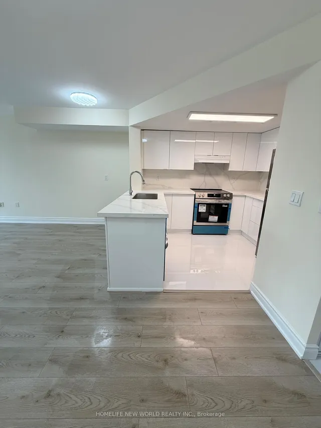 Additional image 16 of 1 Hycrest Ave Unit 303