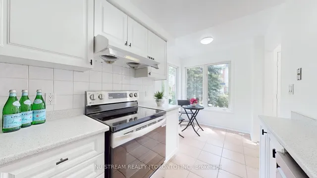 Additional image 17 of 29 Rosebank Dr Unit 601