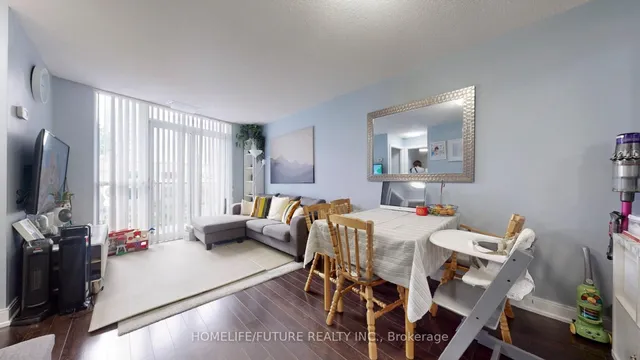 Additional image 11 of 135 Village Green Sq Unit 219