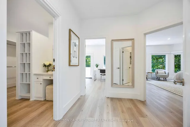 Additional image 22 of 127 Munro Blvd