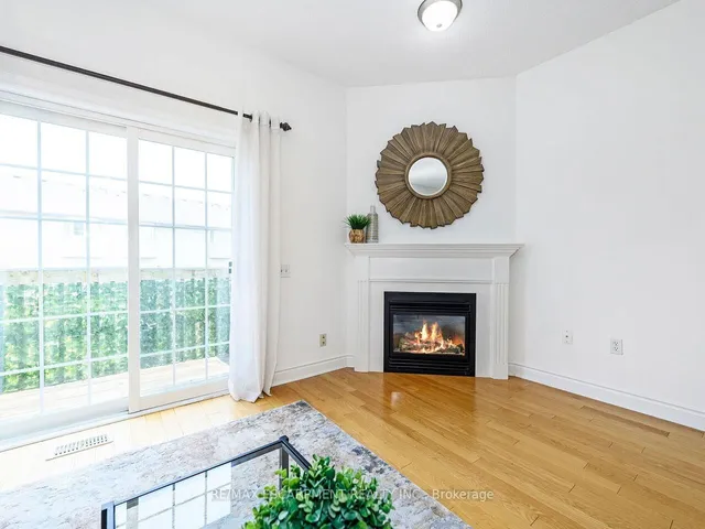 Additional image 18 of 5080 Fairview St Unit 15