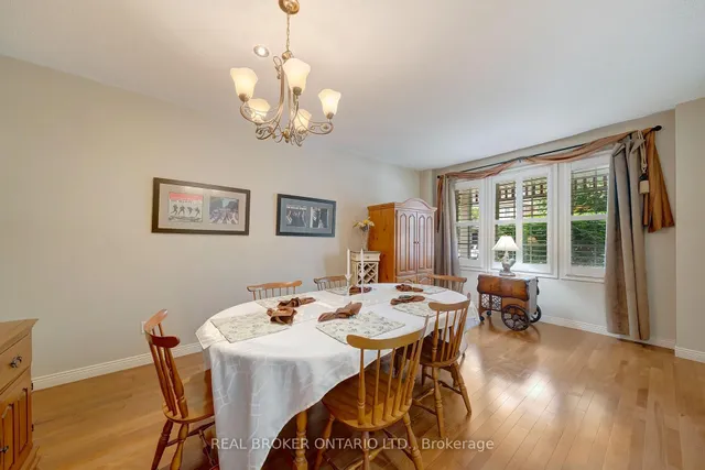 Additional image 5 of 5689 Roseville Crt