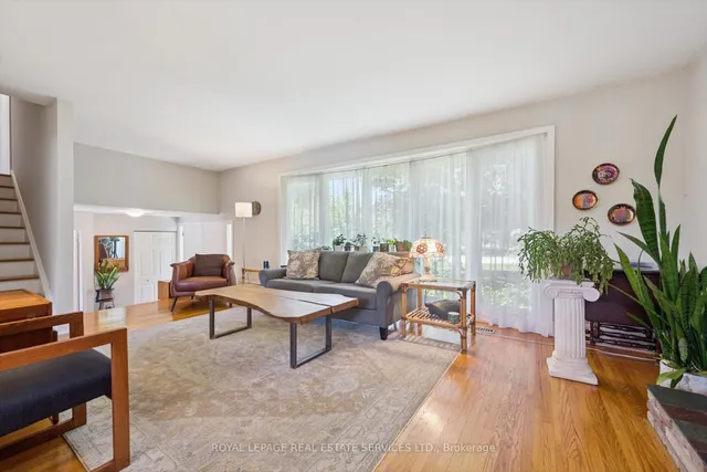 Additional image 8 of 1324 Elgin Cres