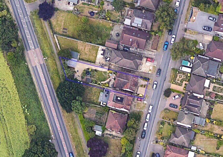 Additional image 21 of Mount Drive, Park Street, St. Albans, Hertfordshire, AL2