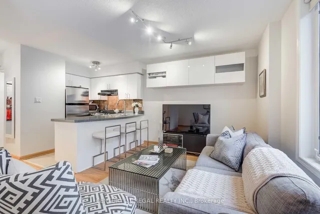 Additional image 4 of 26 Douro St Unit 329