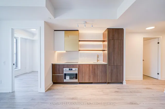 Additional image 3 of 1285 Queen St Unit 512