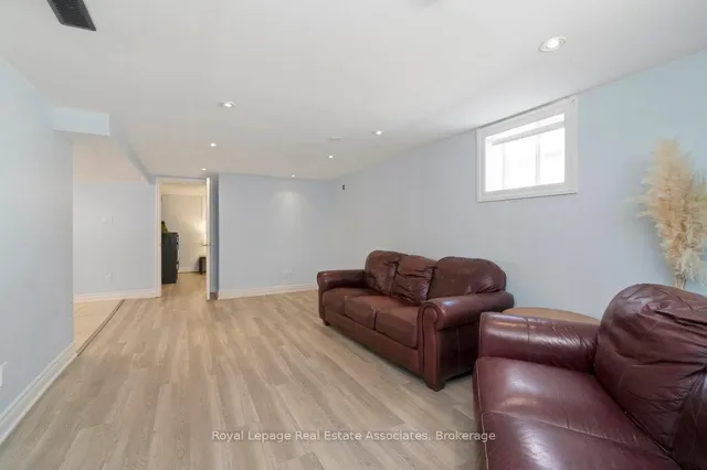 Additional image 22 of 107 Court St