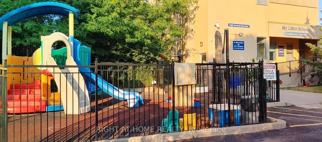 Additional image 31 of 1837 Eglinton Ave Unit 113
