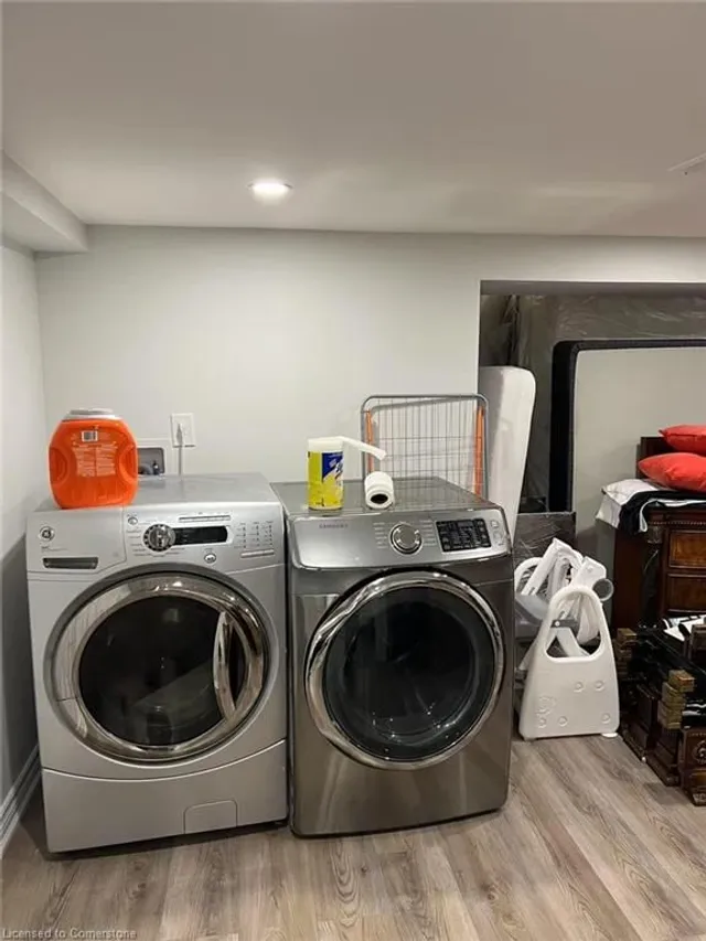 Additional image 30 of 7 Tandem Crt