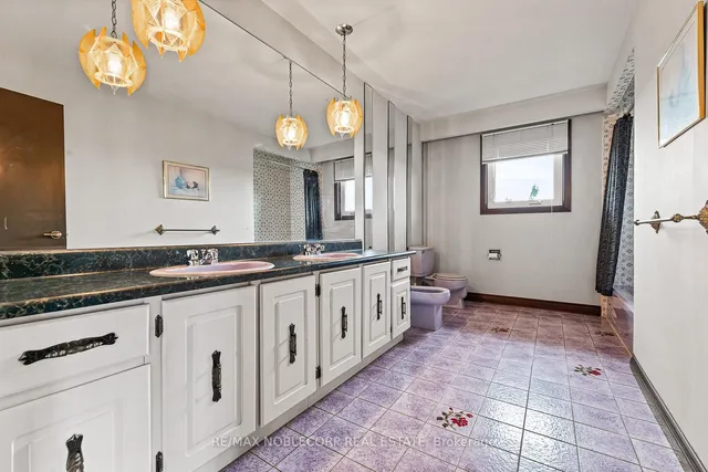 Additional image 18 of 10201 Clarkway Dr