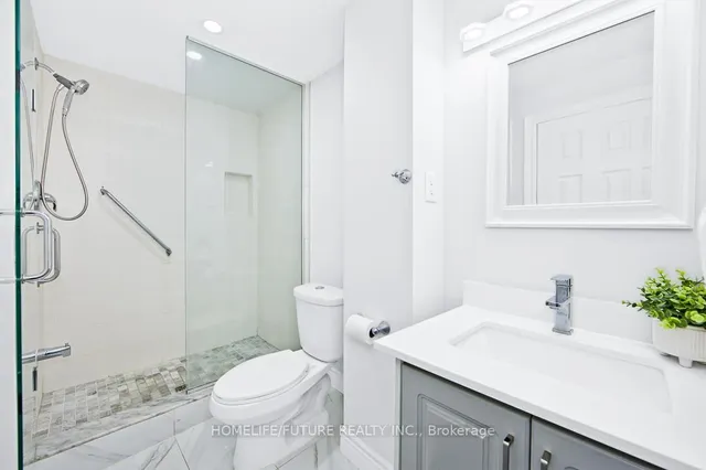 Additional image 23 of 38 Danilack Crt