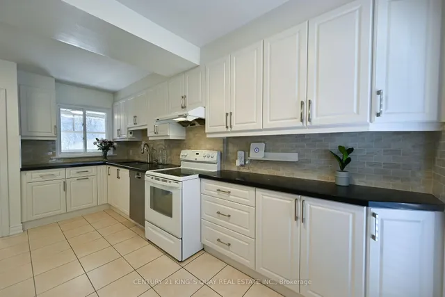 Additional image 6 of 1027 Willowdale Ave