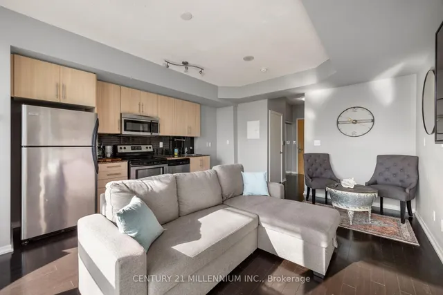 Additional image 8 of 65 Bremner Blvd Unit 4503