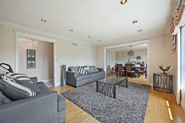 Additional image 22 of 3 Grafton Cres