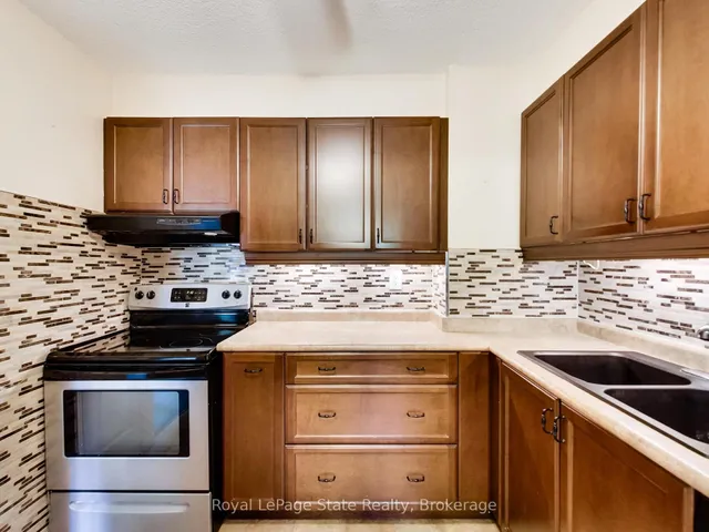 Additional image 13 of 500 Green Rd Unit 203