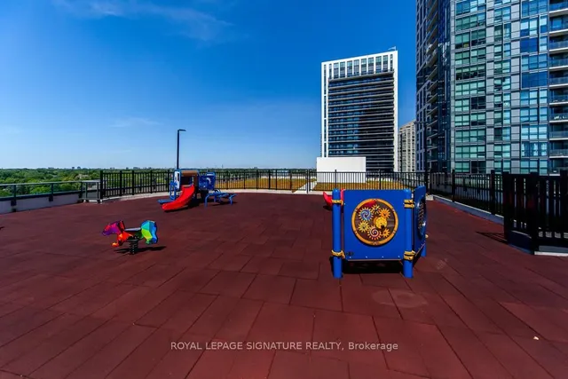 Additional image 28 of 50 Thomas Riley Rd Unit 906