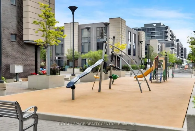 Additional image 31 of 15 Valhalla Inn Rd Unit 14