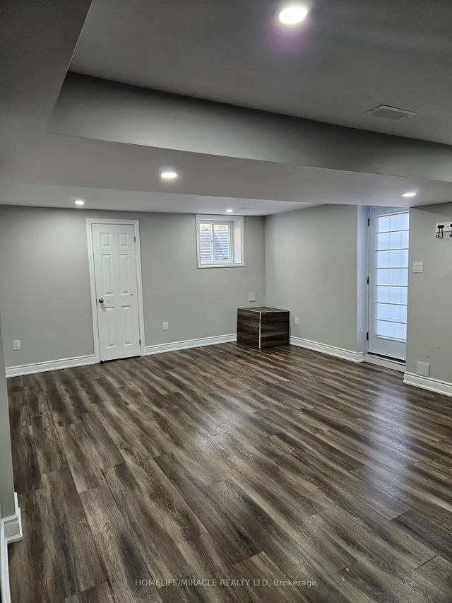 Additional image 35 of 35 Nottingham Cres
