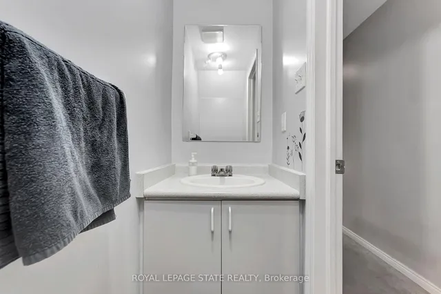 Additional image 25 of 26 Moss Blvd Unit 34