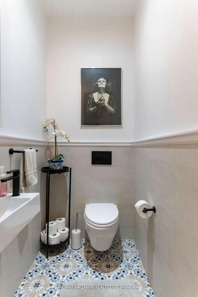 Additional image 11 of 205 Boulton Ave