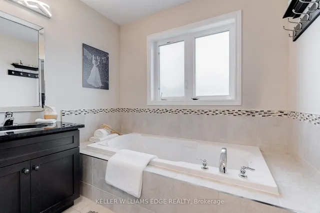 Additional image 19 of 45 Royal Winter Dr Unit 28