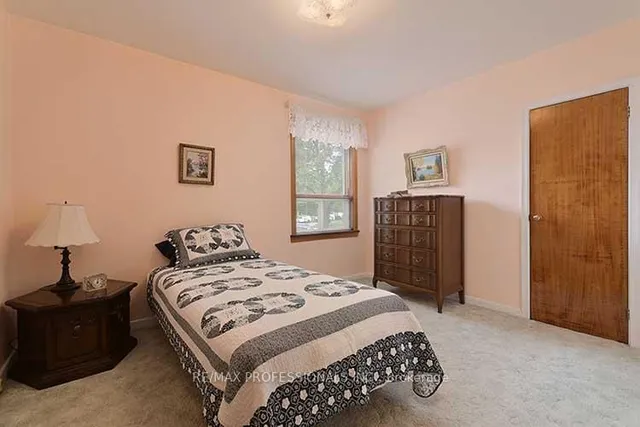 Additional image 21 of 10 Golfwood Hts