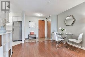 607 - 260 DORIS AVENUE|Toronto (Willowdale East), Ontario M2N6X9