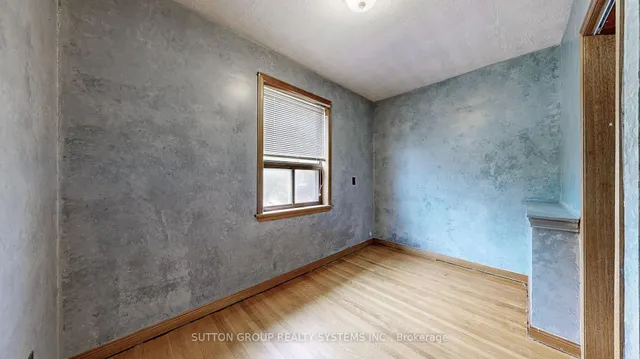 Additional image 20 of 29 Edmund Ave