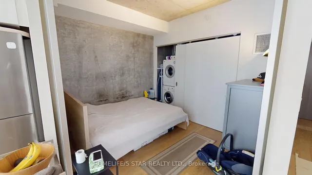 Additional image 9 of 111 Bathurst St Unit 714
