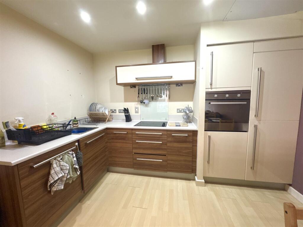 Additional image 8 of Placido, Ryland Street