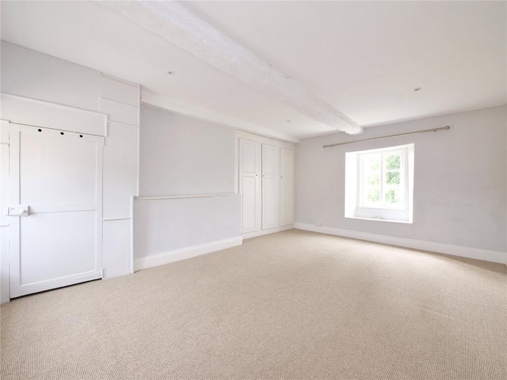 Additional image 11 of Wellow - Six Bedroom Farmhouse to rent