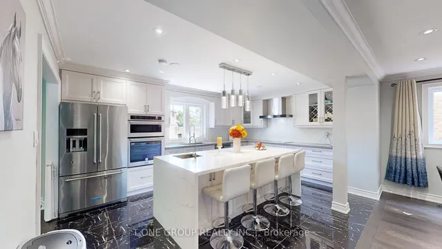 Additional image 2 of 224 Kingsbridge Garden Circ