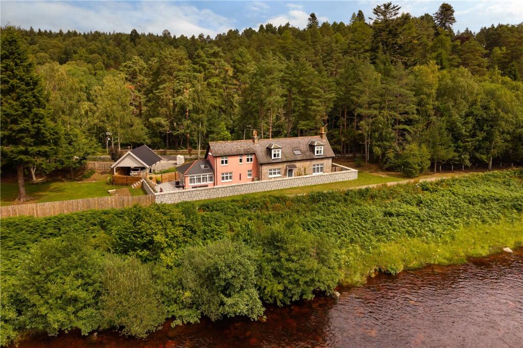 Additional image 2 of Cutaway Cottage, Cambus O'May, Ballater, Aberdeenshire, AB35